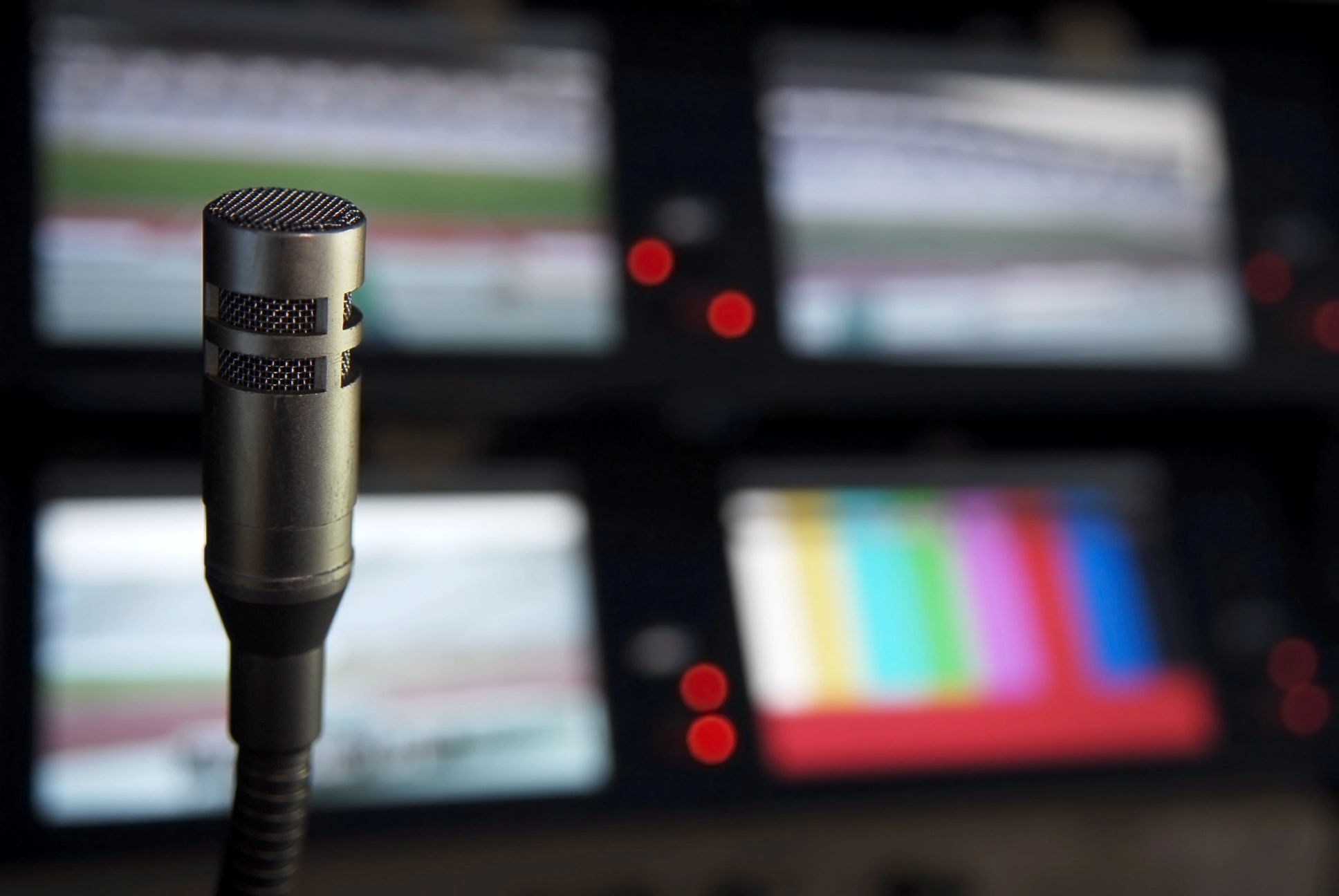 sports microphone studio